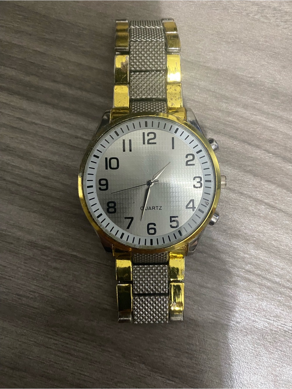 Men’s Classic Gold & Silver Tone Quartz Watch